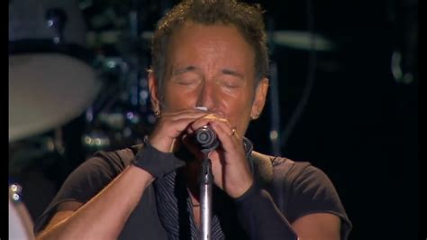 Bruce Springsteen - Thunder Road (Live 2016) - YouTube