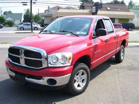 Sell used 2007 Dodge Ram 1500 Hemi SLT 4 Door 4x4 in Pittston, Pennsylvania, United States, for ...