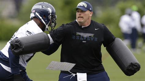 Report: Seahawks' Dan Quinn is favorite to become Jets head coach ...