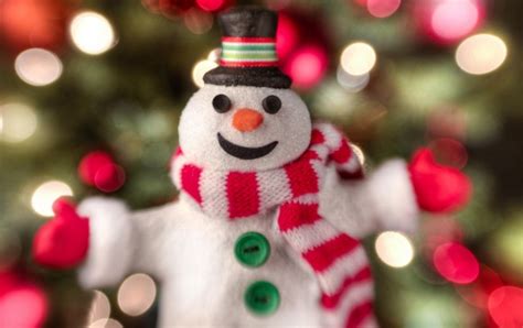 Snowman With Scarf wallpapers