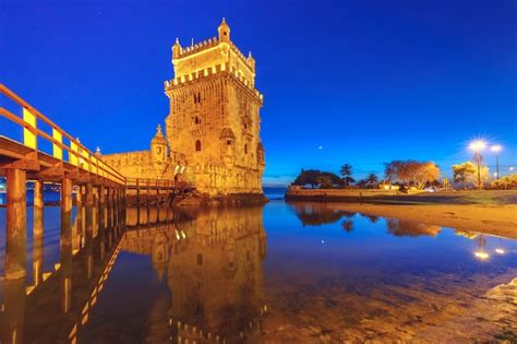 Premium Photo | Belem tower in lisbon at night, portugal