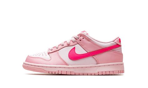 Dunk Low GS "Triple Pink" - Stadium Goods