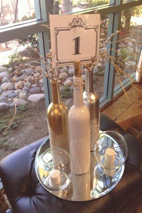 Thèmes de mariage bouteilles de vin gatsby 33 Idées | Wine bottle centerpieces, Wedding wine ...