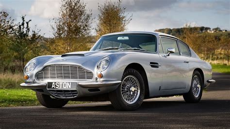 Classic silver Mini coupe, Aston Martin DB5, Oldtimer, silver cars, car ...