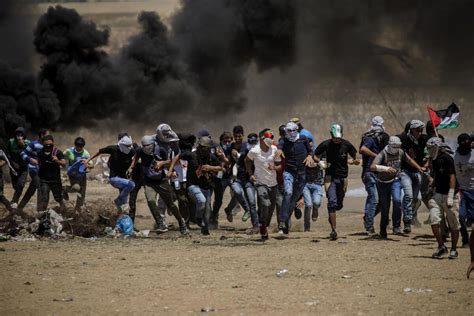 Photos show chaos as Gaza protests turn deadly - Los Angeles Times