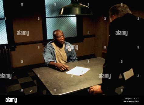 Wesley Snipes U S Marshals 1998 High Resolution Stock Photography and Images - Alamy