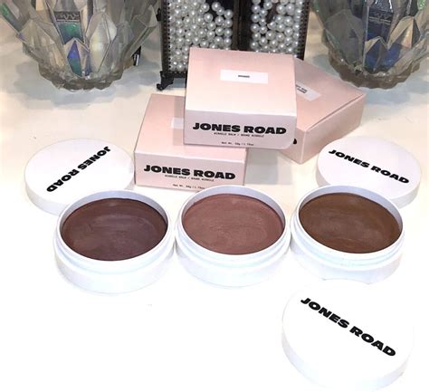 Bobbi Brown"s Jones Road Miracle Balm