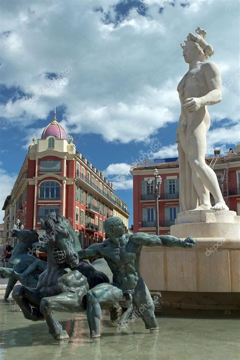 Statue of Apollo at Place Massena in Nice, France — Stock Photo ...