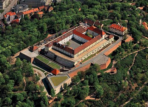 Pin de CastleHunting em Czech, Moravian