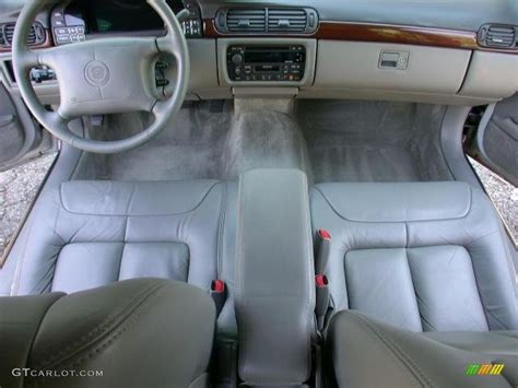 Pewter Interior 1999 Cadillac DeVille Sedan Photo #48917308 | GTCarLot.com