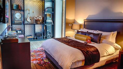 Hard Rock Hotel & Casino Sioux City from $97. Sioux City Hotel Deals ...