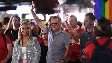 Anthony Albanese becomes first Australian Prime Minister to take part in Mardi Gras | CNN