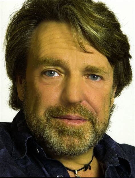 John Perry Barlow Looks Back on 20 Years Online | Inverse