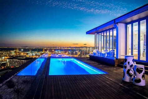 The Best Rooftop Bars in Cape Town – The Inside Guide | Best rooftop bars, Rooftop bar, Cape town