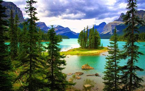 Beautiful Landscape Hd Wallpaper Turquoise Blue Lake Island Green Pine Forest Mountains, Clouds ...