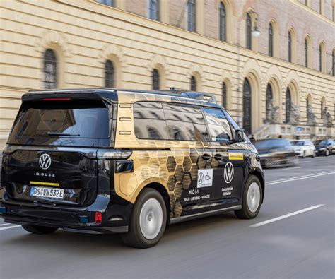 Autonomous driving, Volkswagen to carry out tests with passengers even ...