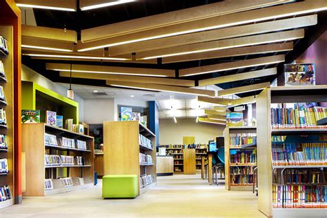 Barrington Public Library - Creative Library Concepts