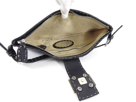 Fendi Selleria Vintage Black FF Sterling Silver Clasp Baguette Bag – I MISS YOU VINTAGE