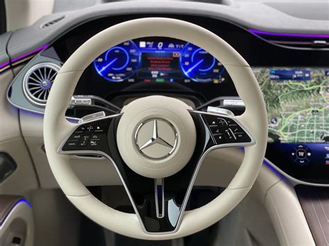 Review: 2023 Mercedes-Benz EQS SUV rocks the electric crossover cradle