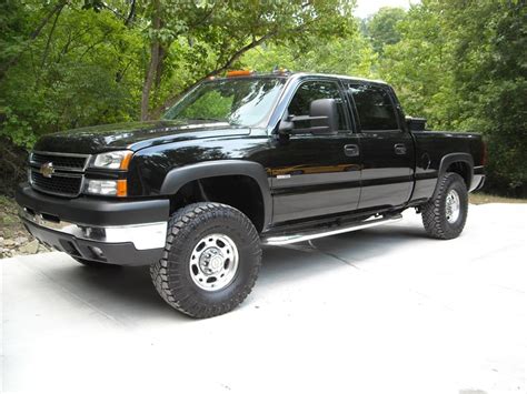 2006 Chevrolet Silverado 2500HD - Information and photos - MOMENTcar