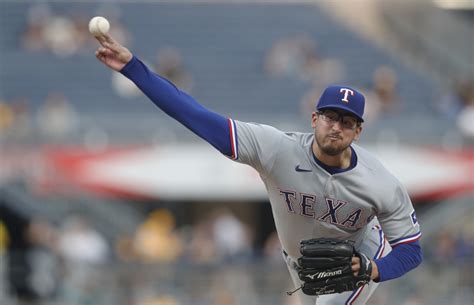 Dane Dunning, Texas Rangers Positioned to Sweep New York Mets: TV ...