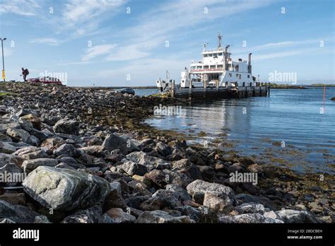 Berneray ferry terminal hi-res stock photography and images - Alamy