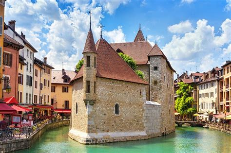 15 Top-Rated Things to Do in Annecy | PlanetWare