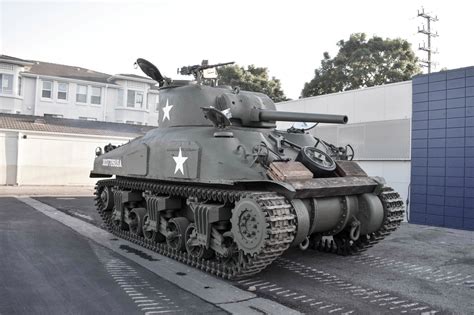 Giant Ww2 Tanks