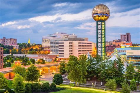 Cinders Travels | The 48 Best Things to do in Knoxville, Tennessee in 2021