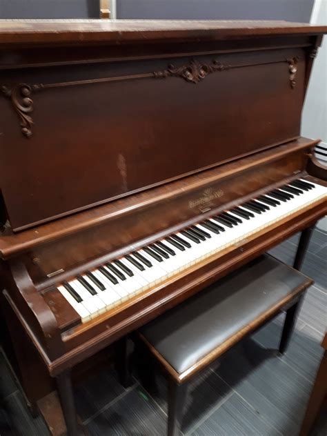 Used Heintzman Upright Piano - Merriam Music - Toronto's Top Piano Store & Music School