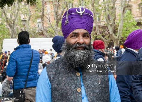 Nagar Kirtan Photos and Premium High Res Pictures - Getty Images