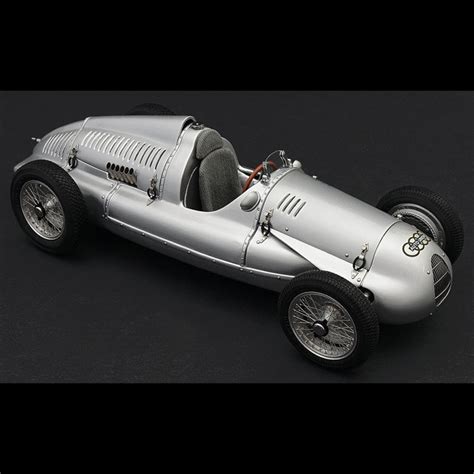 Auto-Union Typ D Silver arrow Grand-Prix 1938-1939 1/18 CMC M-027