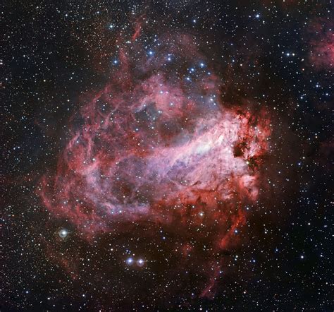 Messier 17: Omega Nebula | Messier Objects