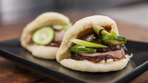 Steamed Chinese Buns with Peking Duck Duck Recipes, Asian Recipes ...