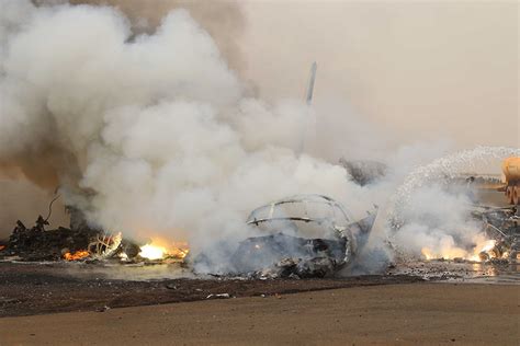 Plane smashes into fire truck at South Sudan airport (VIDEO, PHOTOS ...