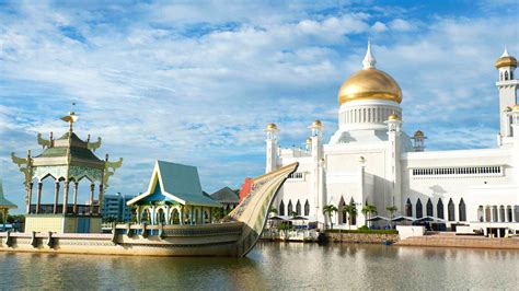 Cruise to Bandar Seri Begawan, Brunei | Asia Cruises