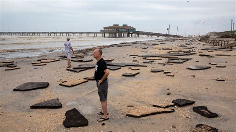 Hurricane Hanna damage: Corpus Christi community responds to aftermath