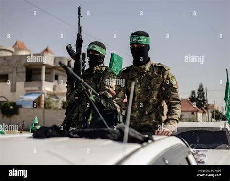 Hamas military wing hi-res stock photography and images - Alamy