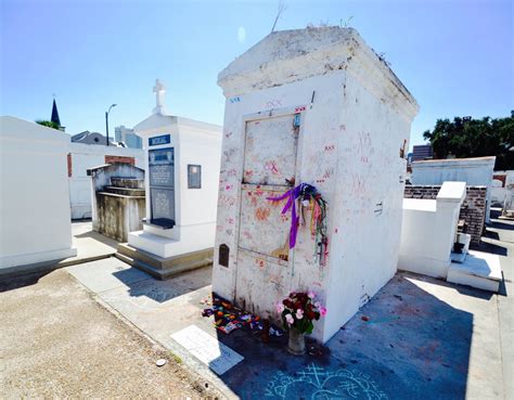 Cemetery Voodoo Tour | Cemetery, New orleans, Tours