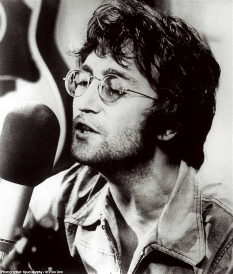 John Lennon Death Anniversary - Pix n Pix