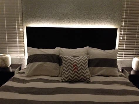 12 Amazing Floating Headboard Designs