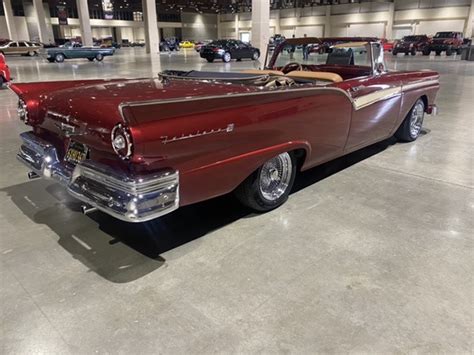 #375 - 1957 Ford Fairlane Convertible | MAG Auctions