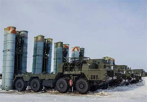 Russia Activates Newest S-300 Air Defense Unit in the Arctic