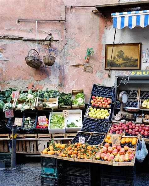 Where To Eat In Naples, Italy: A 24 Hour Food Guide