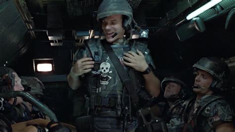 Bill Paxton's ALIENS Armor up for Auction • Spotter Up | Bill paxton ...