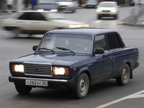 The Price Of Russia's Most Popular Car The Lada Jumps Due To Weak Ruble - Business Insider