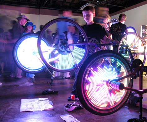 Bike Light | Each wheel has a single row of LED lights. Embe… | Flickr