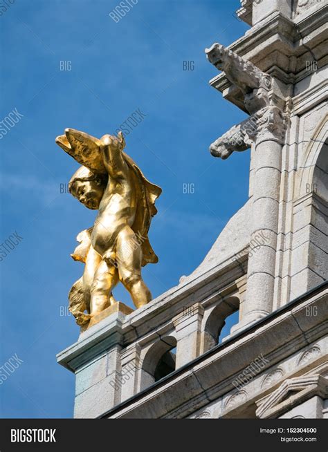 Golden Statue Boy Image & Photo (Free Trial) | Bigstock