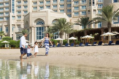 Enjoy a Doha Family Vacation at Four Seasons Resort Doha