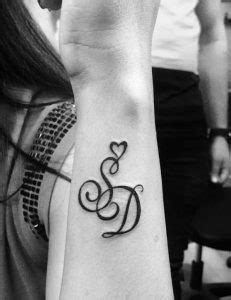 50+ Amazing D Letter Tattoo Designs and Ideas - Body Art Guru